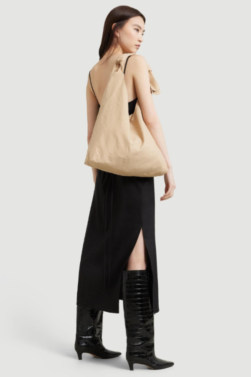 15+ Brands Like Everlane To Shop For The Best Basics