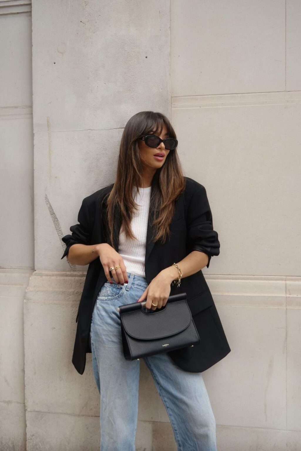 11 Best Job Interview Outfits: How To Dress For Success